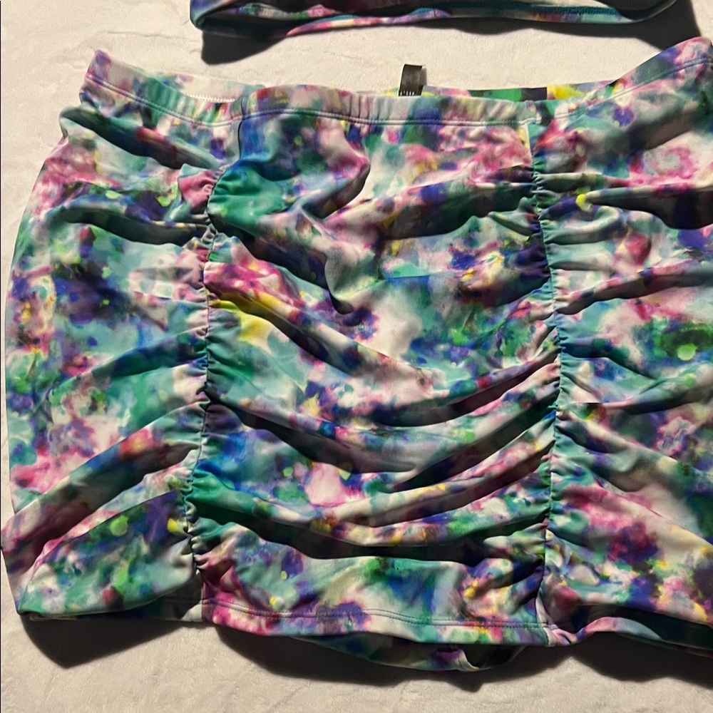 Plus Size Tie-Front Bandeau Swim Top & Skirt Set - Multicolor - Picture 5 of 6